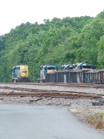 Geep 4 shows up pushing in a load of scrap metal